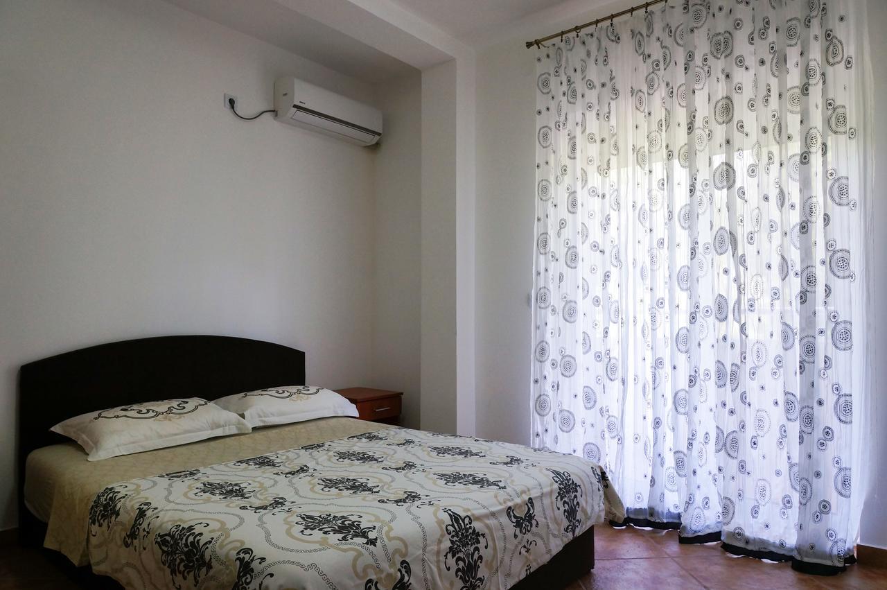 Apart Hotel Forte Roses Montenegro Ko Buljarica Petrovac Eksteriør bilde