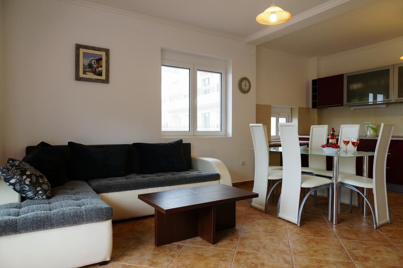 Apart Hotel Forte Roses Montenegro Ko Buljarica Petrovac Eksteriør bilde
