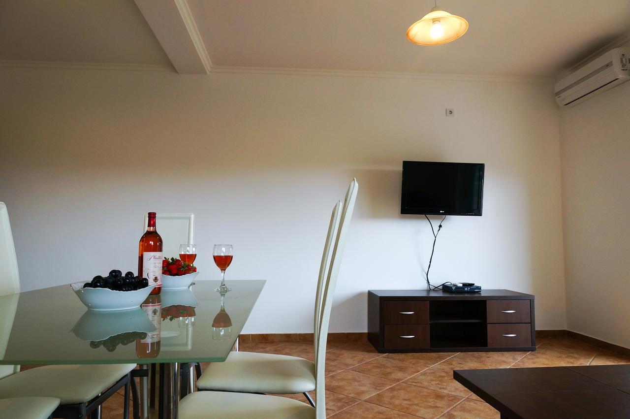 Apart Hotel Forte Roses Montenegro Ko Buljarica Petrovac Eksteriør bilde