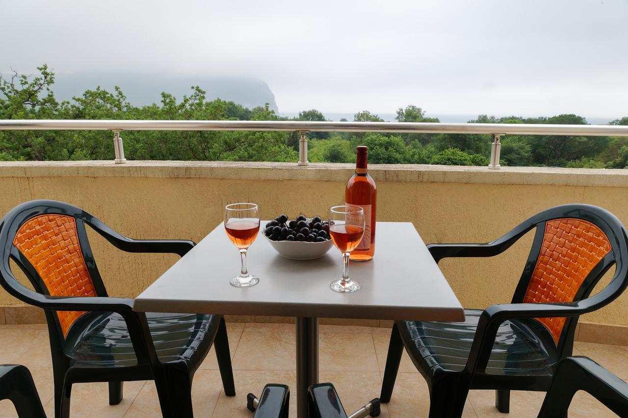 Apart Hotel Forte Roses Montenegro Ko Buljarica Petrovac Eksteriør bilde