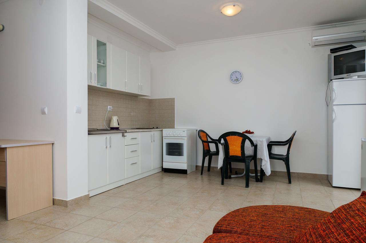 Apart Hotel Forte Roses Montenegro Ko Buljarica Petrovac Eksteriør bilde