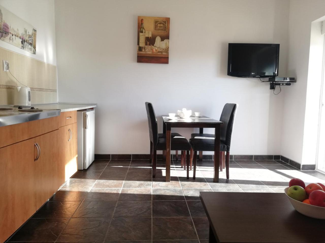 Apart Hotel Forte Roses Montenegro Ko Buljarica Petrovac Eksteriør bilde
