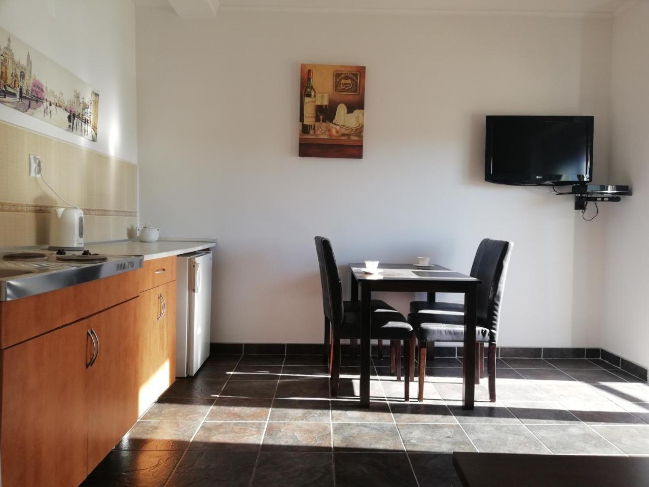 Apart Hotel Forte Roses Montenegro Ko Buljarica Petrovac Eksteriør bilde